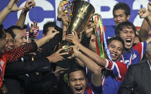 Malaysia lần đầu vô địch AFF Cup: Vua mới